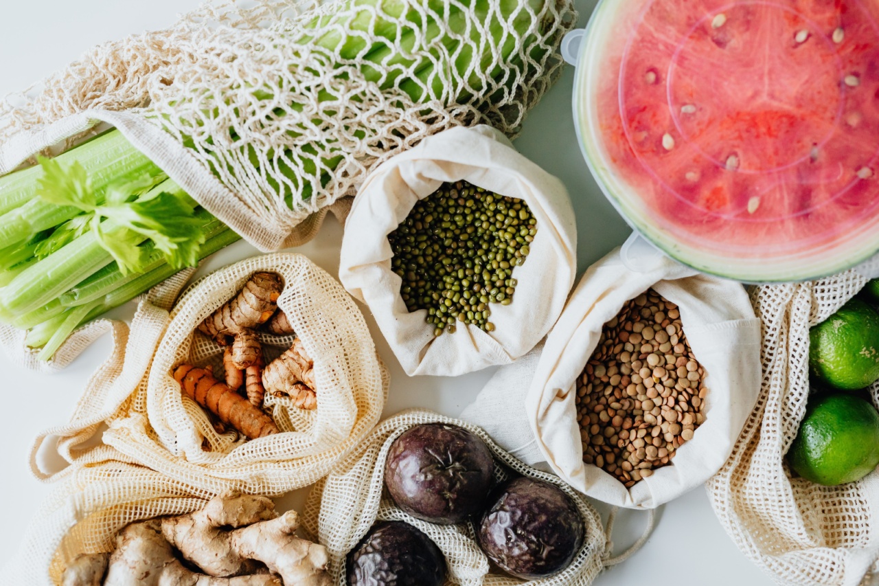 Separating fruits and veggies for longer freshness