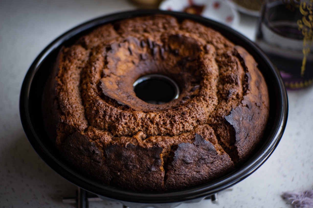 Awesome Monday: A low-carb dark chocolate cake to start your week with a bang!