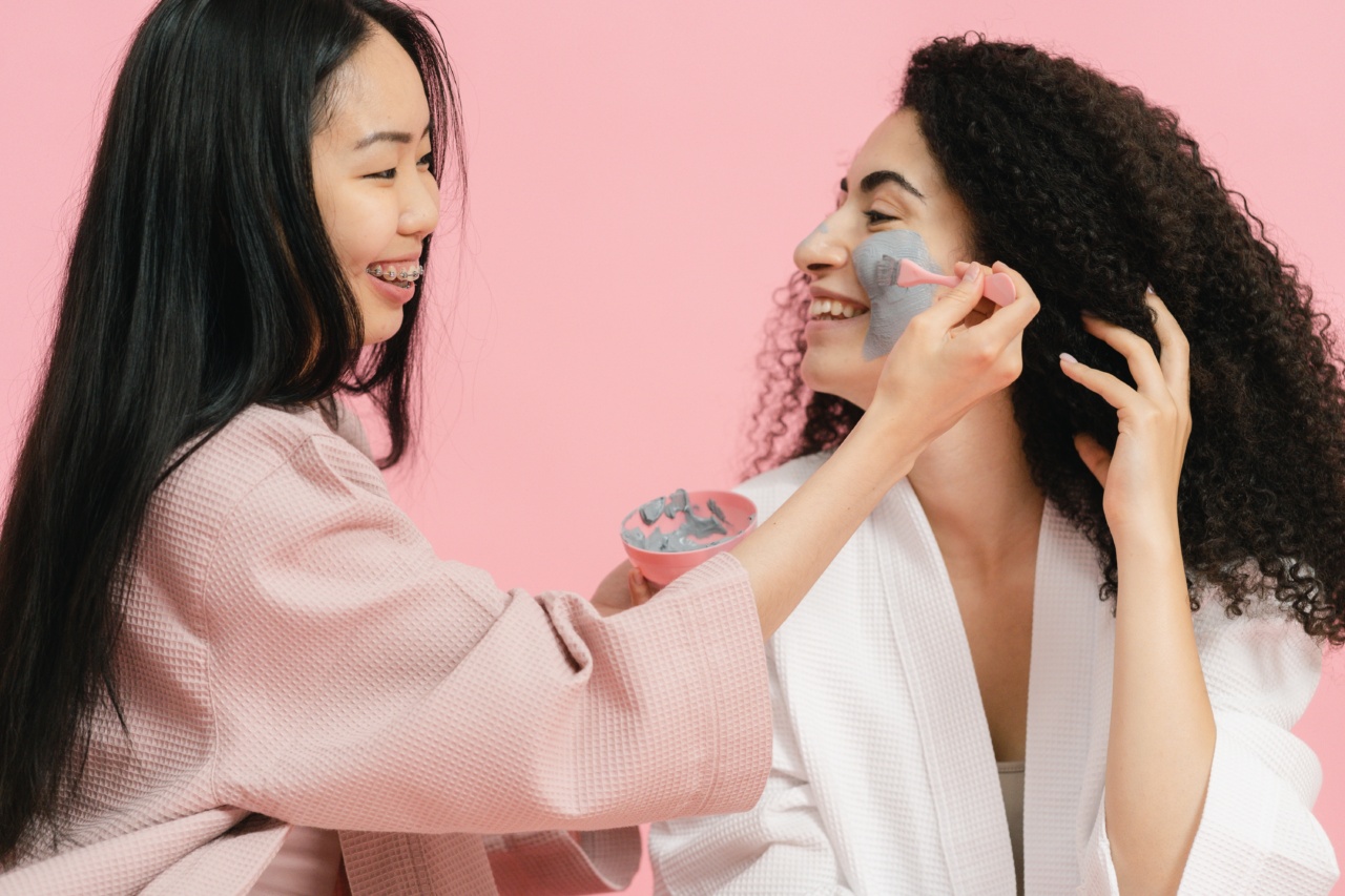 Get sleek and straight hair using milk
