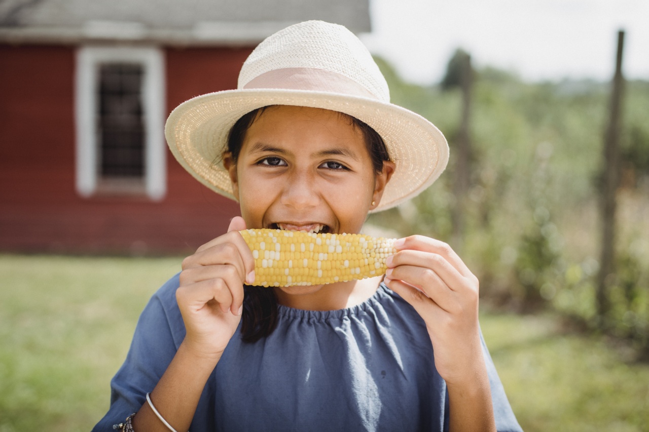 Adolescent Girls and Nutrition: What to Eat