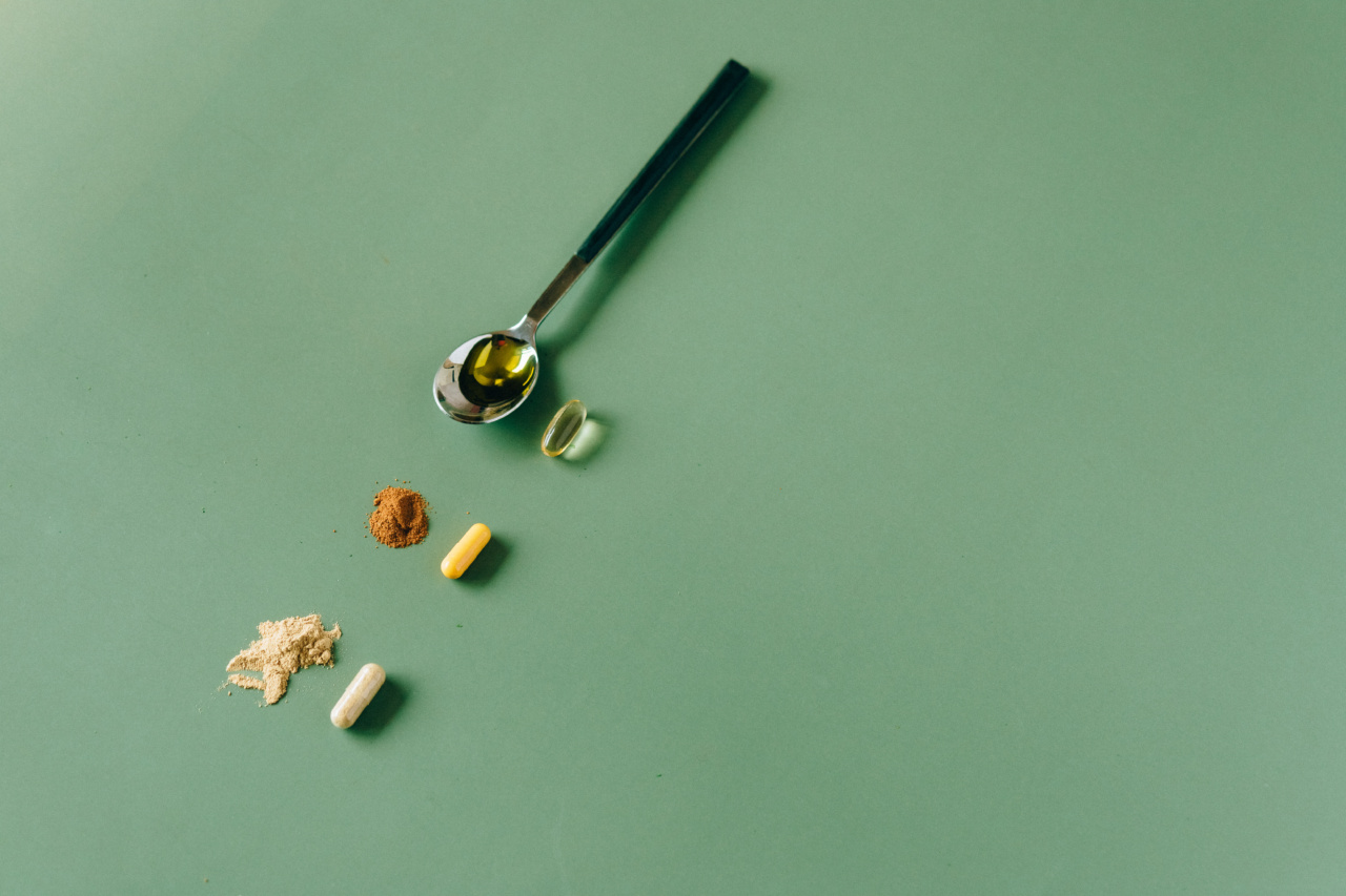 Combined action of Vitamin C and chemotherapy improves treatment outcome