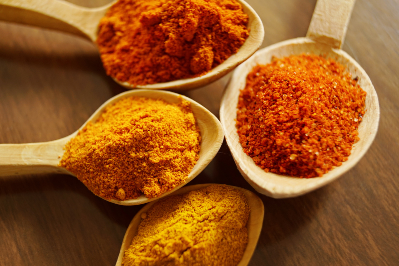 Ginger, Turmeric and Cinnamon Tea for Weight Loss