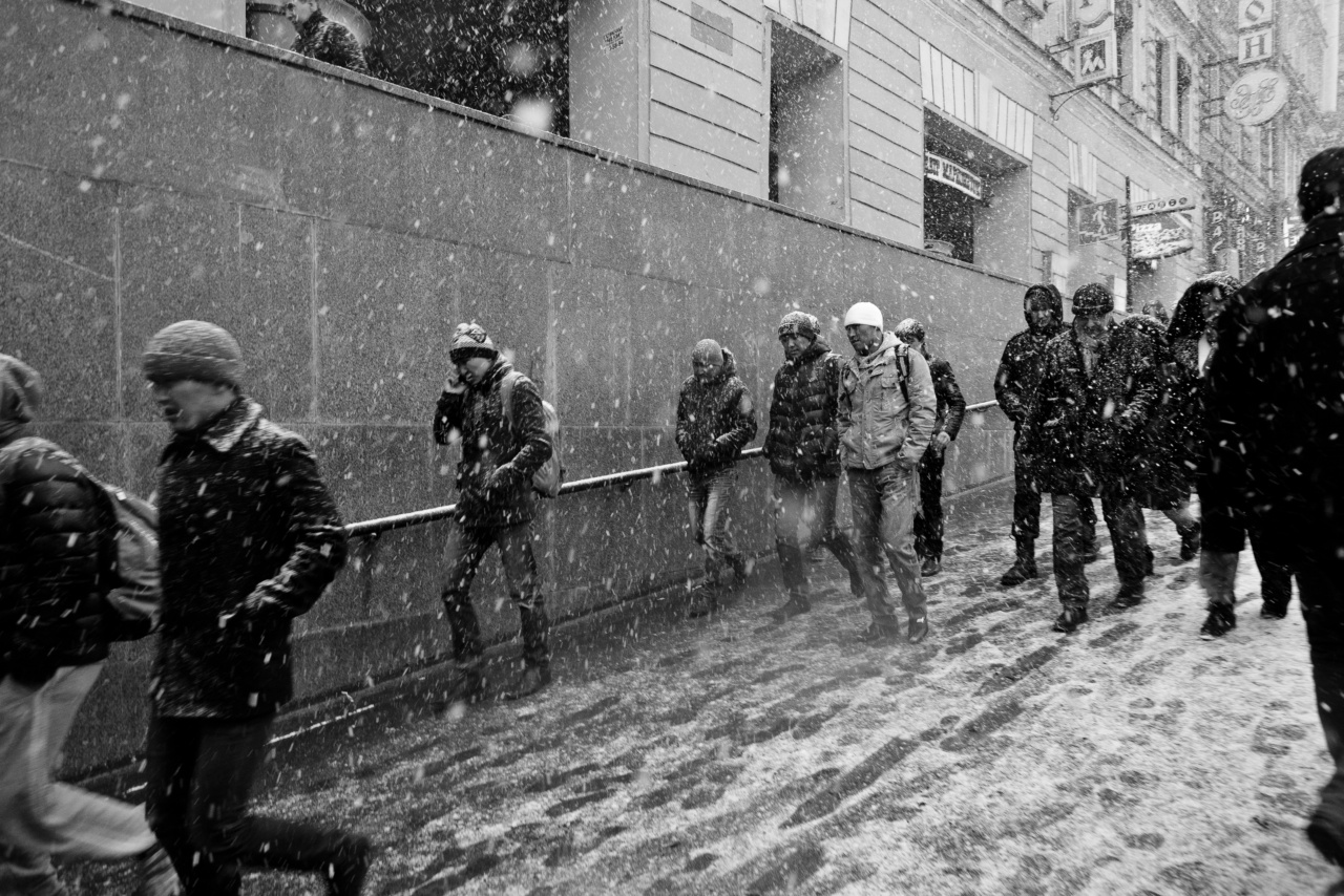 Shivering Success: The Top 4 Ways to Stay Warm in Cold Weather