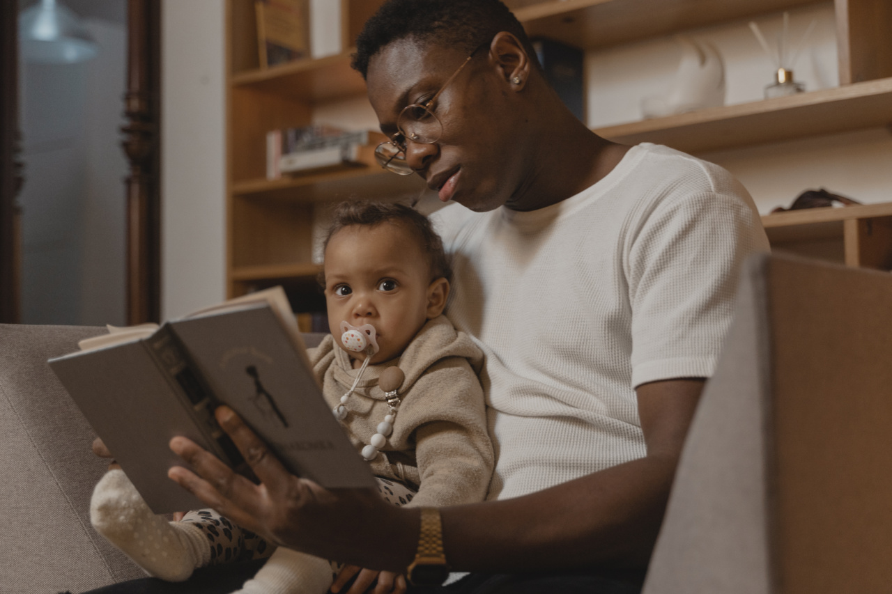 How can I tell if my baby is passing gas?
