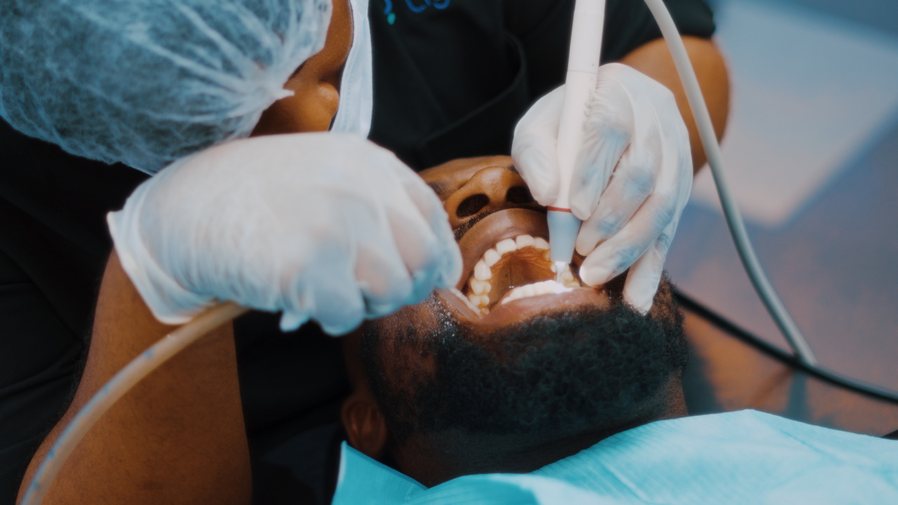 Why your teeth whitening efforts aren’t working