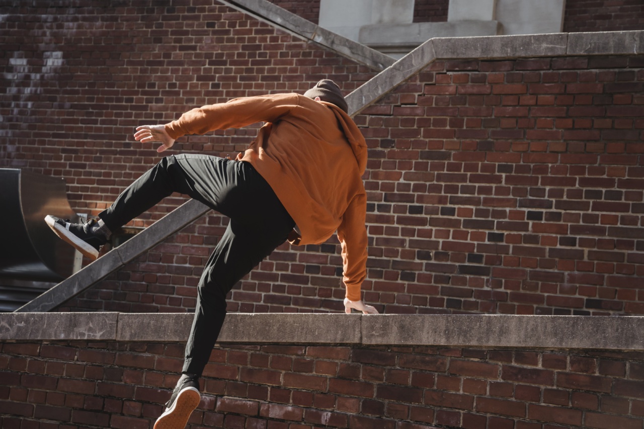 Regular physical activity may reduce the risk of chronic back pain