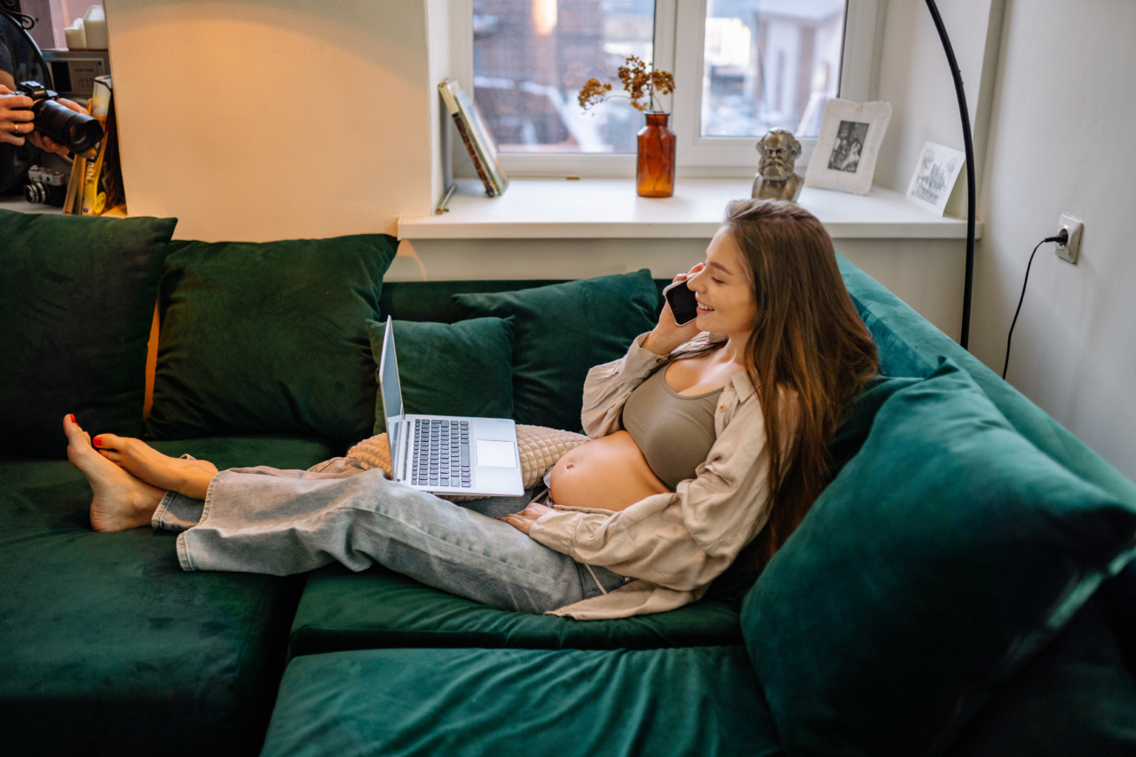 Pregnancy Travel: How to Stay Comfortable and Safe on the Go