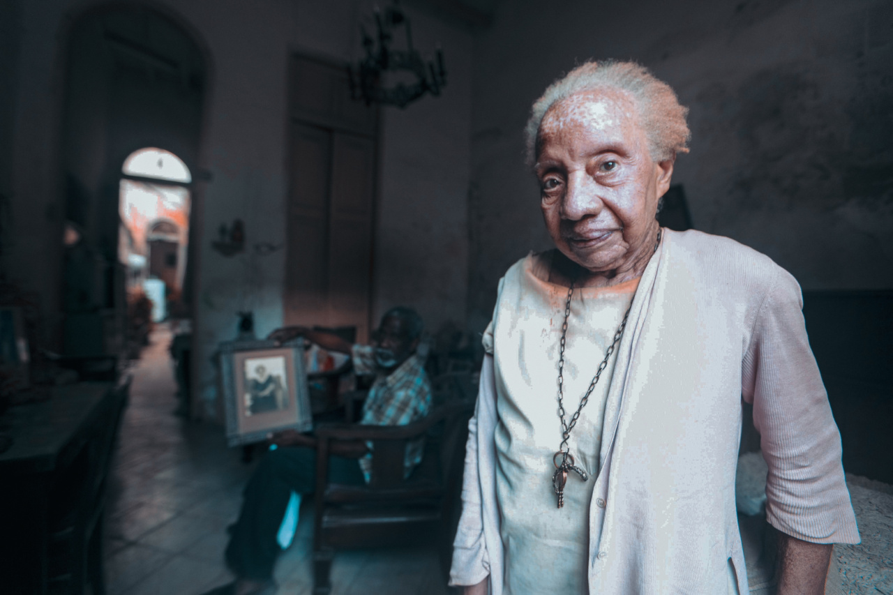 A Game-Changing Invisible Second Skin to Erase Aging