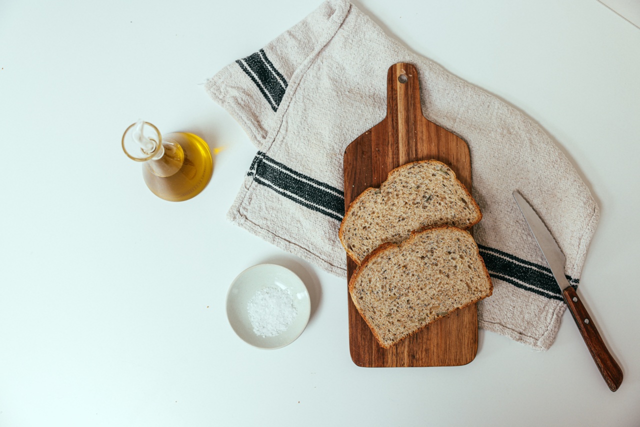 Coordinated efforts to reduce salt in bread