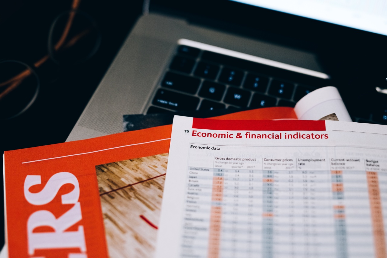 Surviving the Financial Crisis: A Guide to Stocking Your Fridge