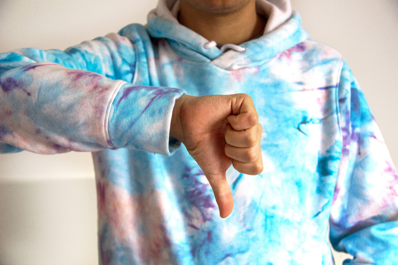 Is cracking your fingers bad for you?