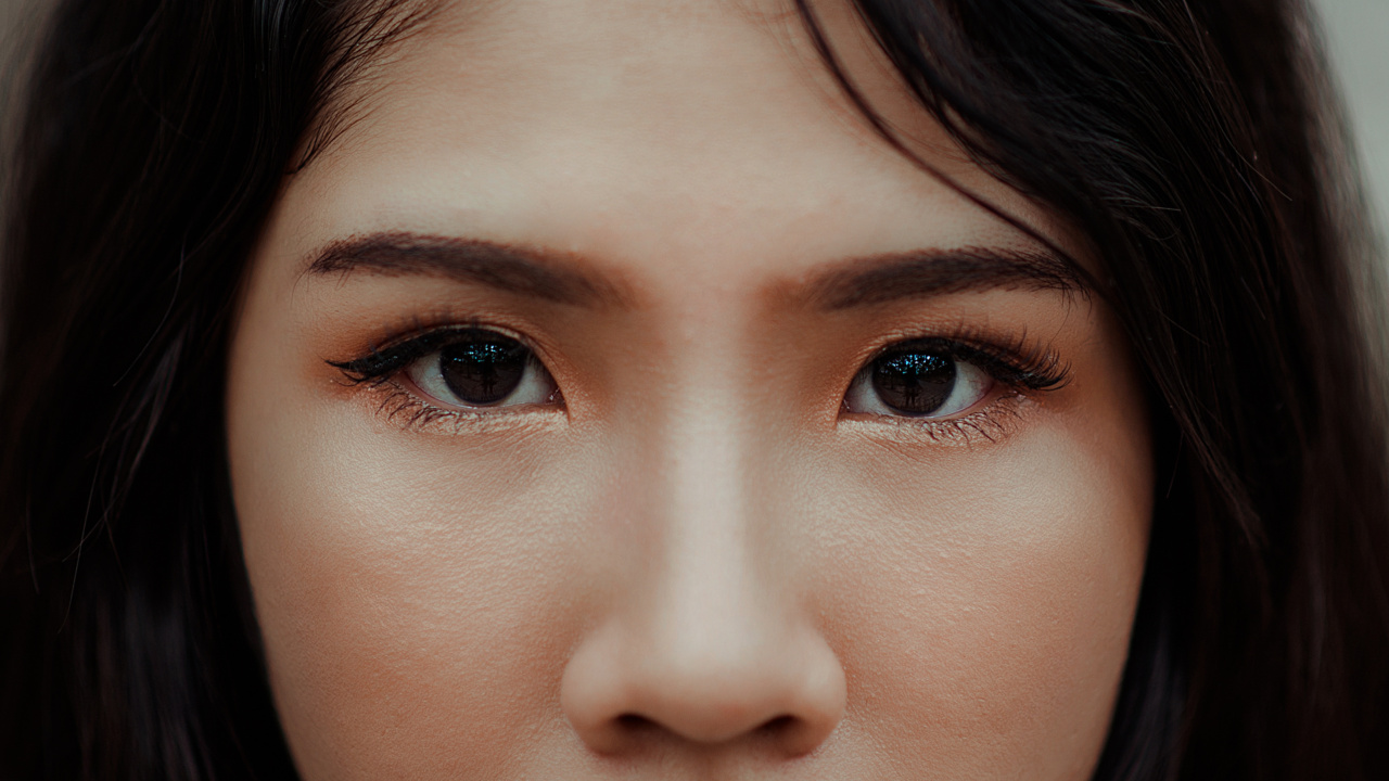 Nose Sensitivity and its Effects on Human Behavior