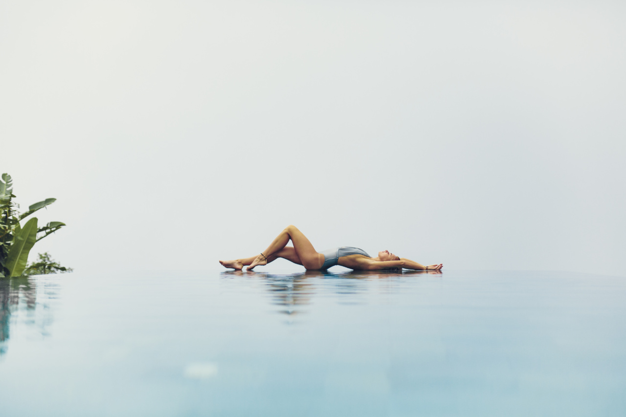 Experience pleasure in every drop: 9 sexy shower tricks for the weekend