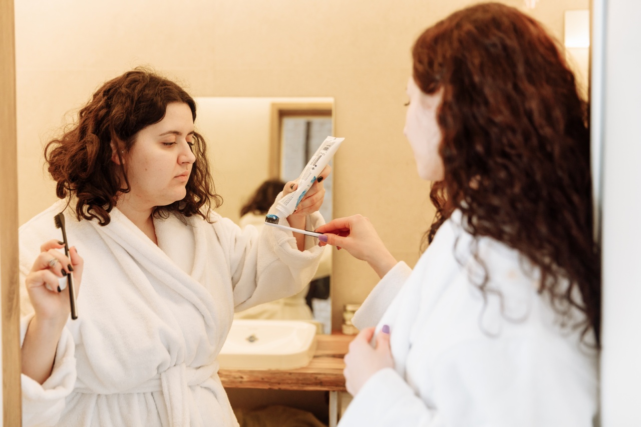 Is it Safe to Brush Your Teeth Right After Eating?