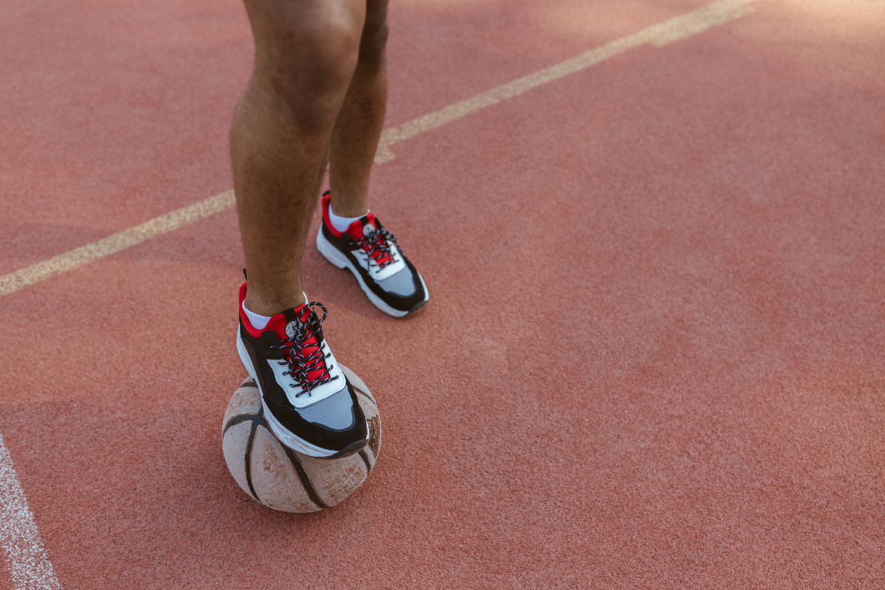 Foot Health Alert: 5 Red Flags to Look for on Male Feet