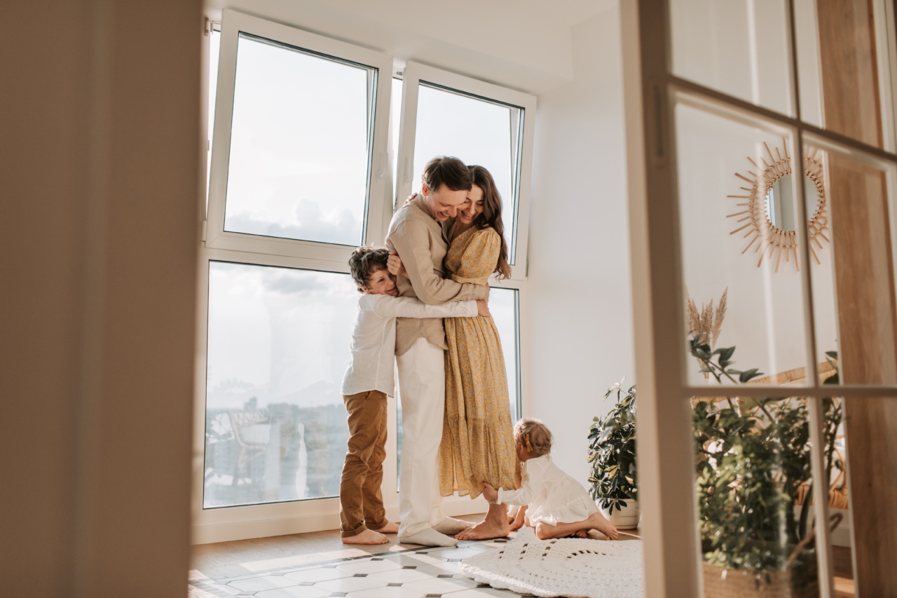 How Multiple Sclerosis Affects Siblings and Children of Patients