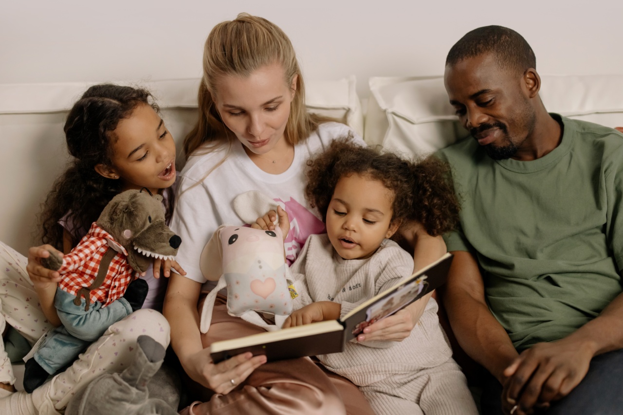 Ways for moms to improve bond with daughters