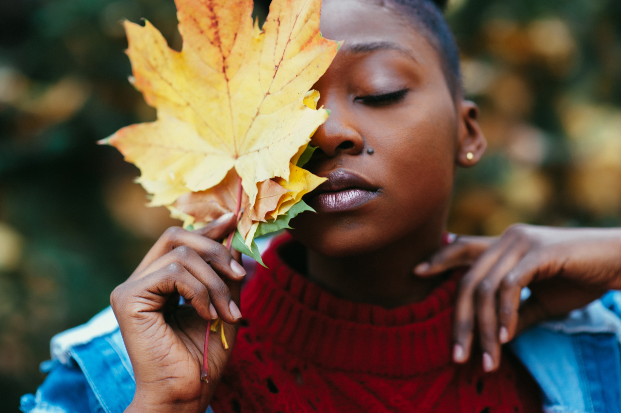 Facial Awareness: Preventing Inadvertent Emotions on Your Face