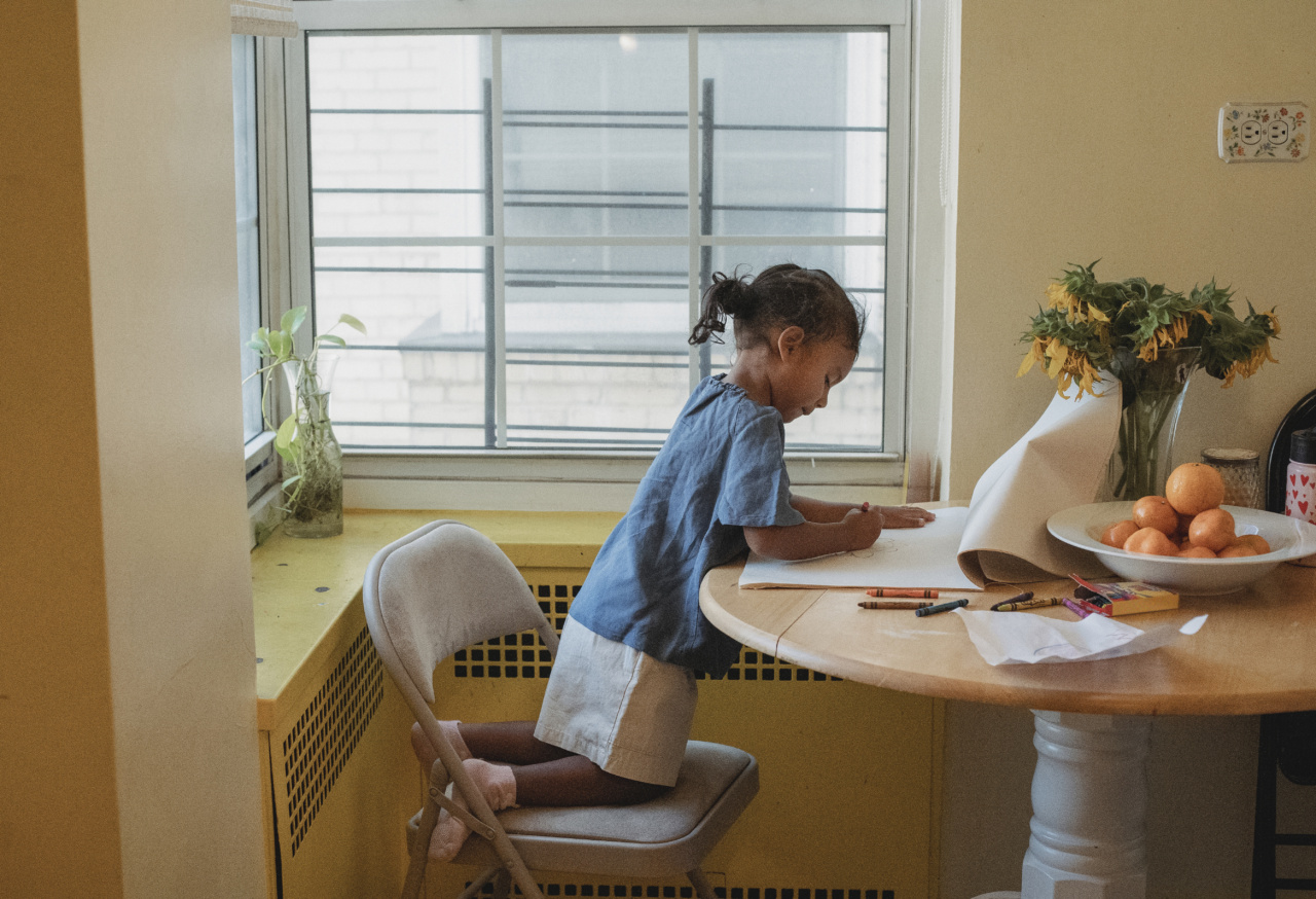 The Dark Side of Smart Screens and Childhood Imagination