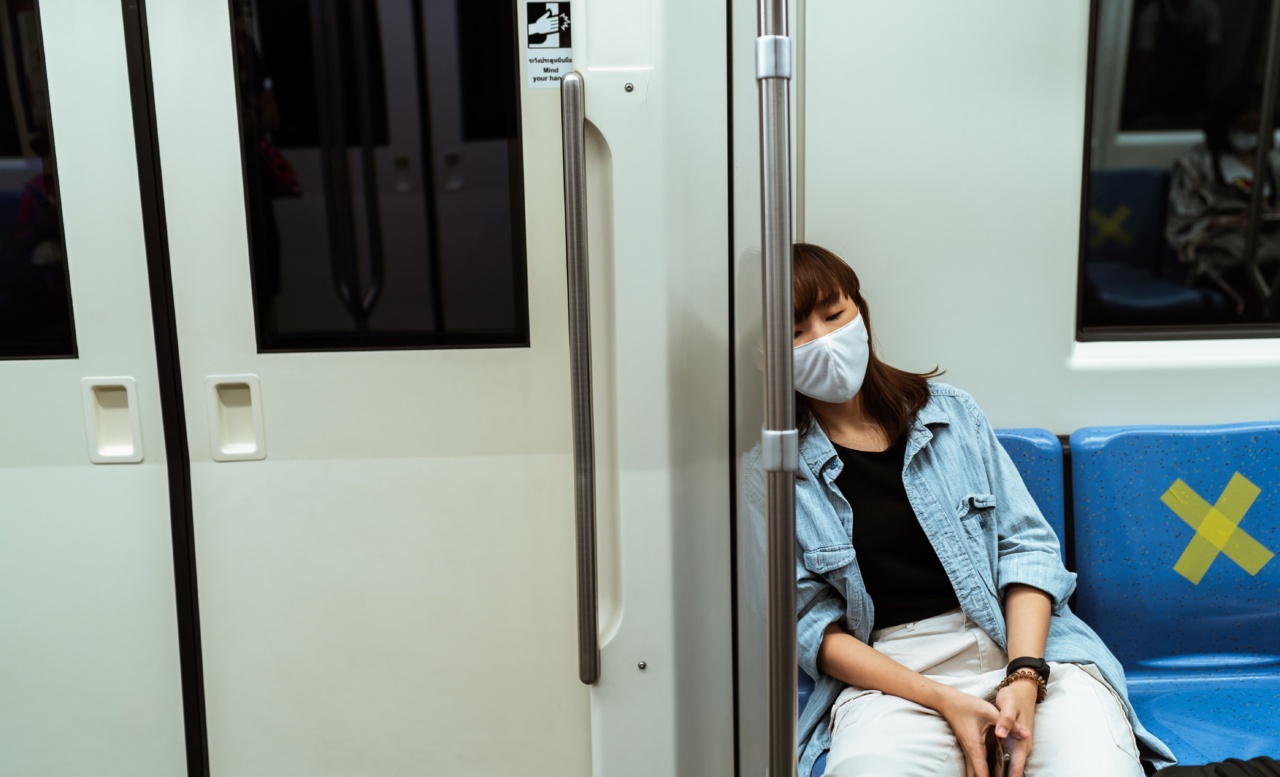 Is Sleeping with the Door Closed Bad for Your Health?