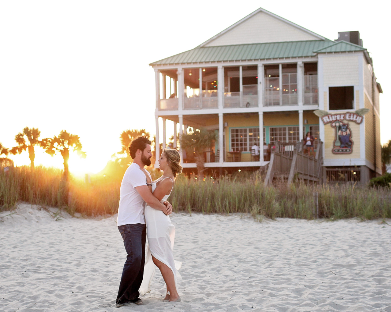 Sun, Sand, and Blood Sugar: Managing Diabetes on a Summer Getaway