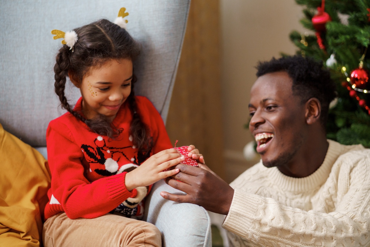Teach Kids the Importance of Giving at Christmas