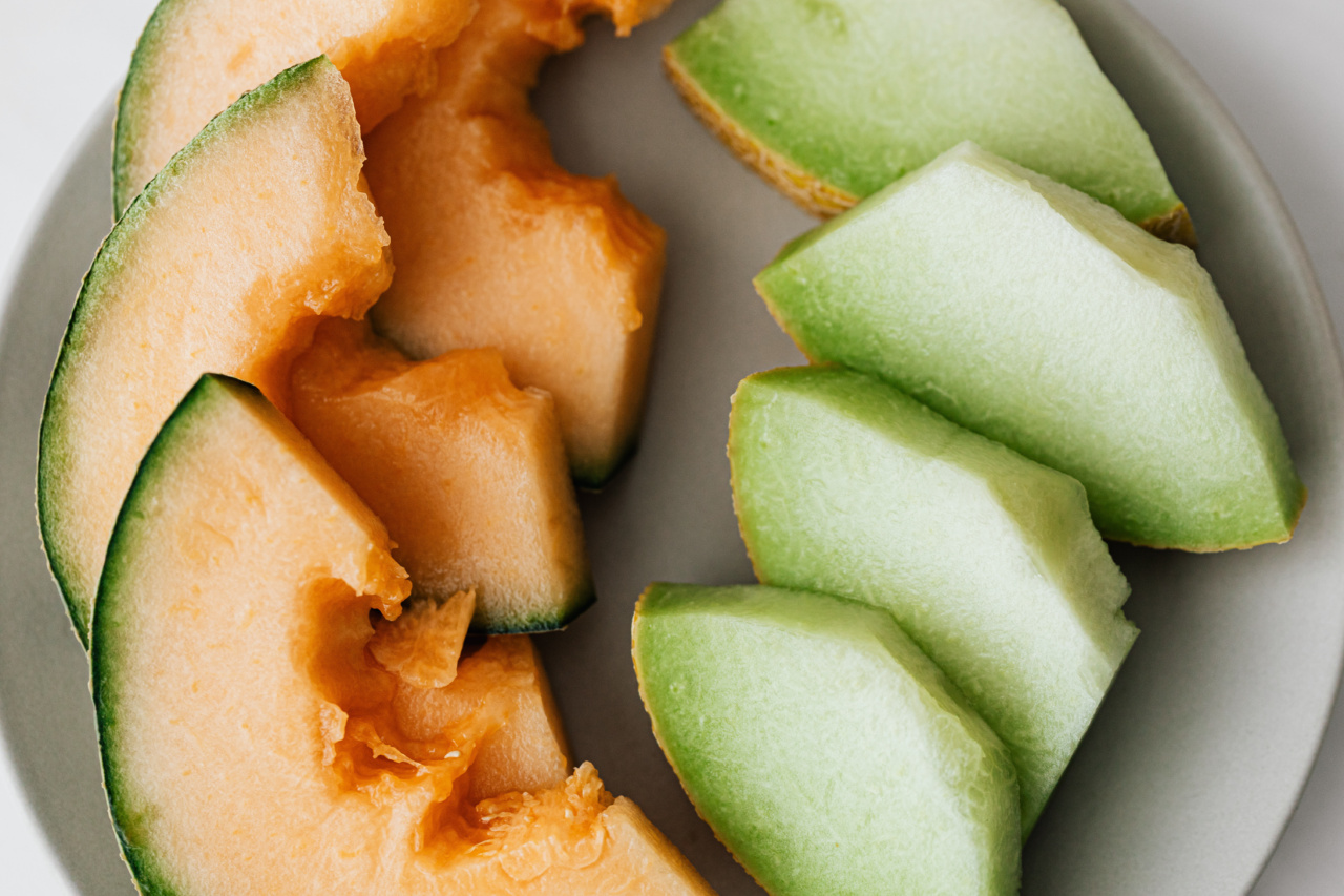 The Honeydew Downloads Our Minds!