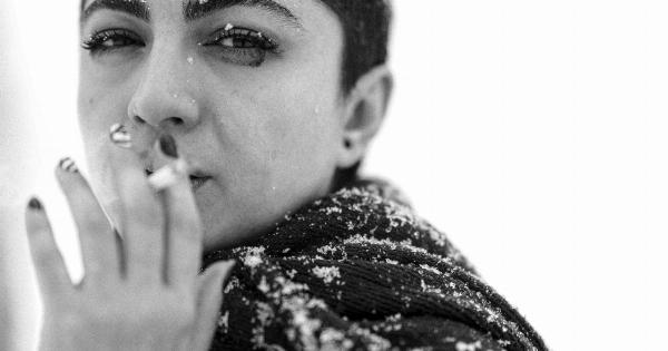 Smoking raises the odds of hemorrhagic stroke