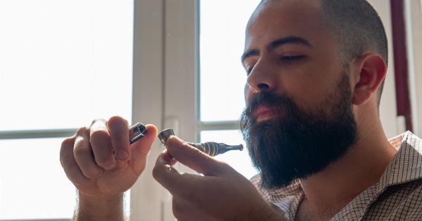 10 unhealthy habits resulting in hair thinning and baldness