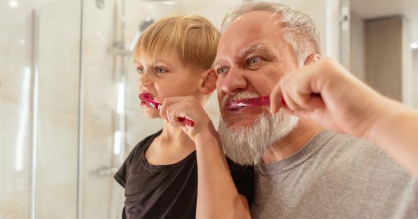 Teaching your kids to brush their teeth: Tips and tricks