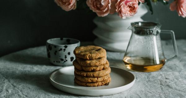 How to eat sweets and still shed pounds