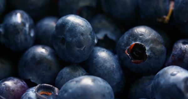 The Vitamin C Booster: Bilberry