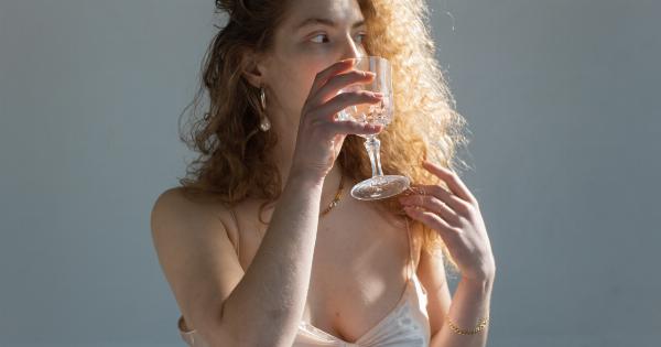 The key to shiny hair: A glass of brandy