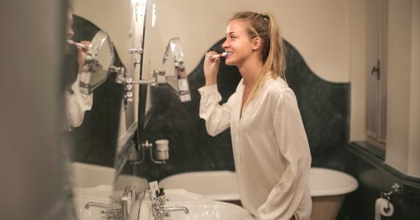 The Ins and Outs of Doing Teeth Whitening at Home
