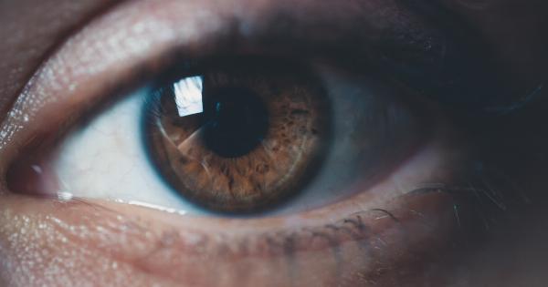 What You Need to Know About Dry Eyes and Cornea Injury