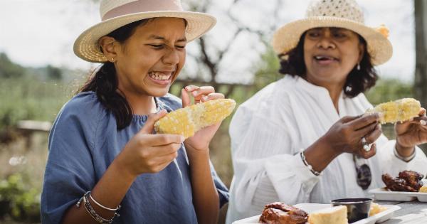 How food affects adolescent acne