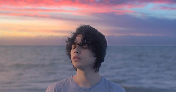 The fresh breeze of protection for your eyes and heart
