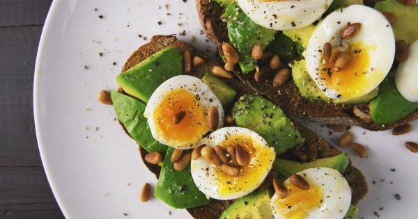 The Age-Defying Diet: Delicious Eats for 50+