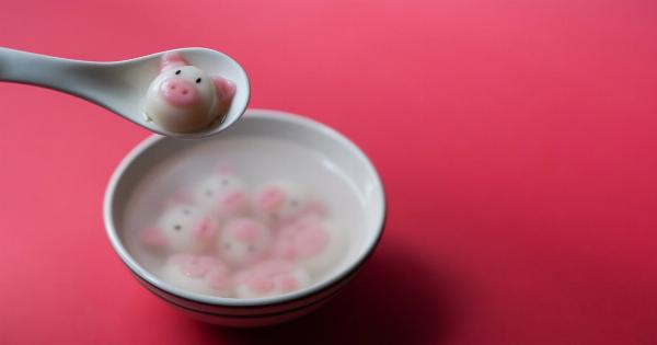 Sweet trahana and mushroom soup
