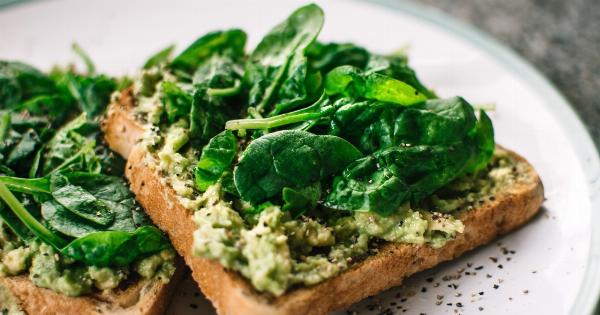 Avocado, Spinach & Walnut: The Anti-Aging Trio