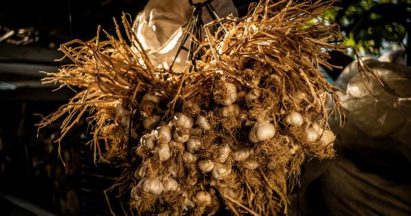 Survival Foods You Can Stockpile In Your Pantry