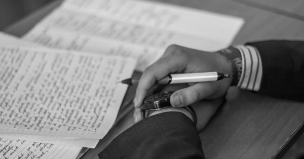Reading Between the Lines: Spotting Fronimite Tendencies