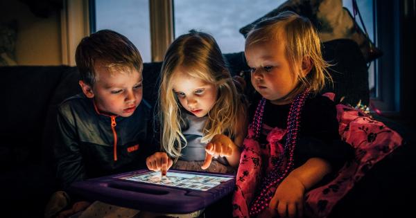 Factors contributing to early adolescence onset among girls