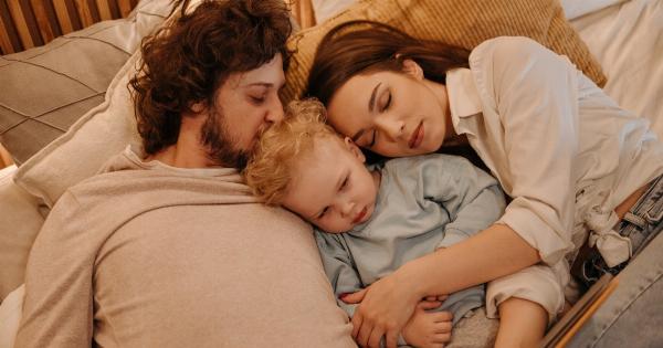 The dangerous sleep habit that parents need to avoid