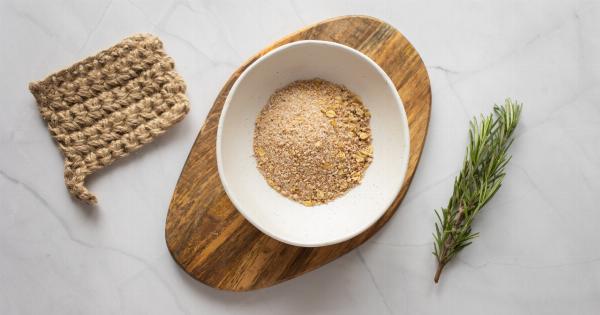 Dandruff Care: Simple and Effective Homemade Solutions by Dermatologists