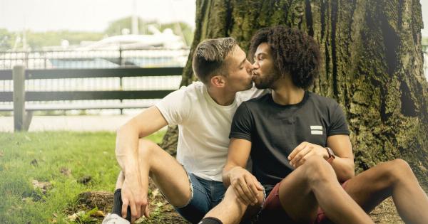 Are there cases of couples getting stuck during lovemaking?