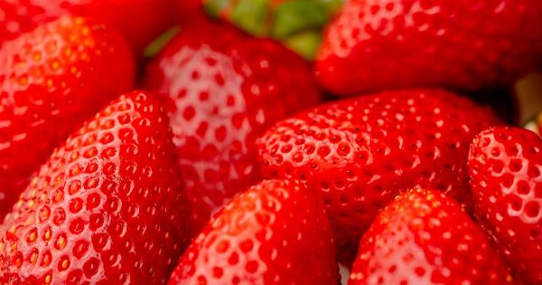 Healthy Fruits to Combat UTIs