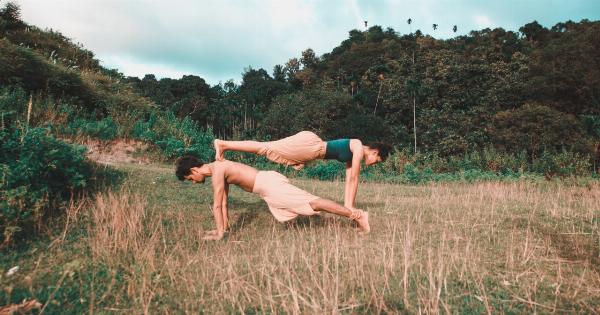 10 yoga poses to ease travel fatigue