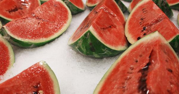 Delicious and Nutritious: The Top Health Benefits of Watermelon (with pictures)