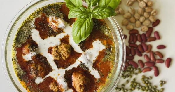 The dish of the day: veggie meatballs